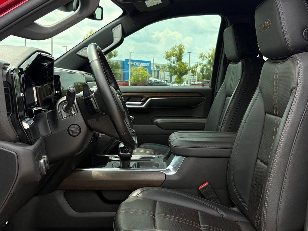 2025 Chevrolet Silverado 1500 High Country