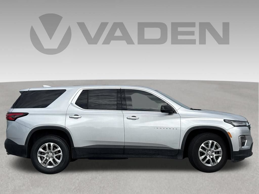 2022 Chevrolet Traverse Base