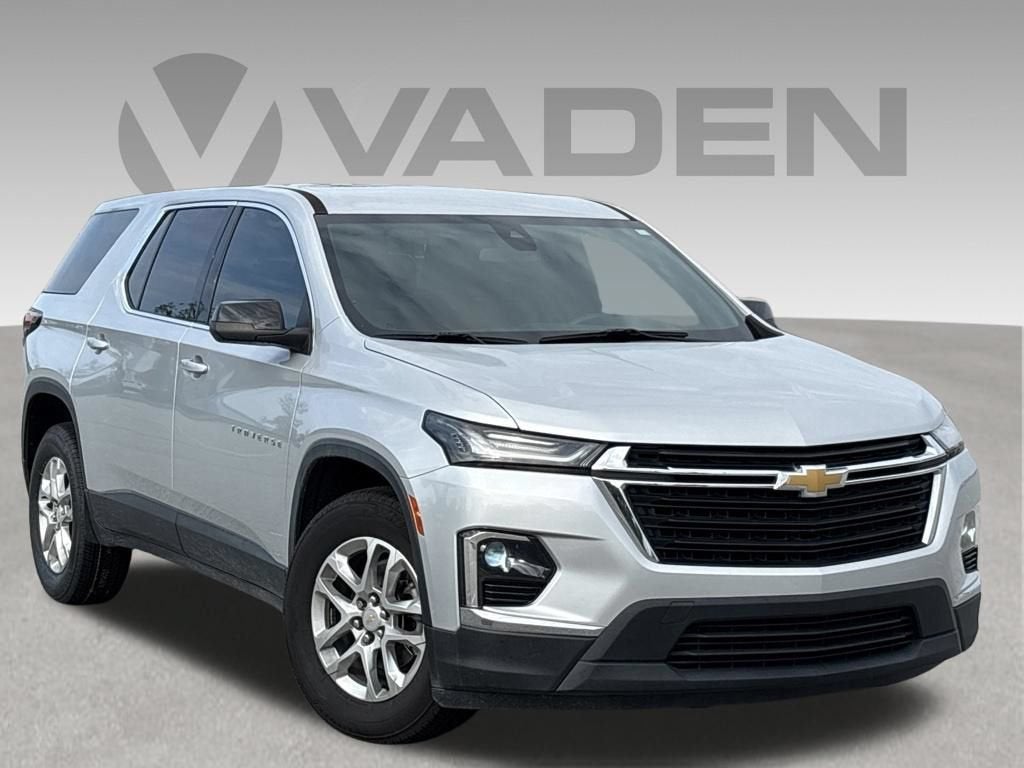 2022 Chevrolet Traverse Base