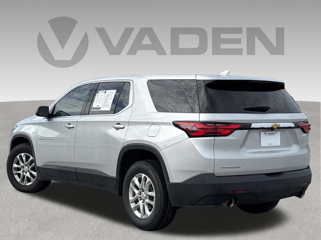 2022 Chevrolet Traverse Base