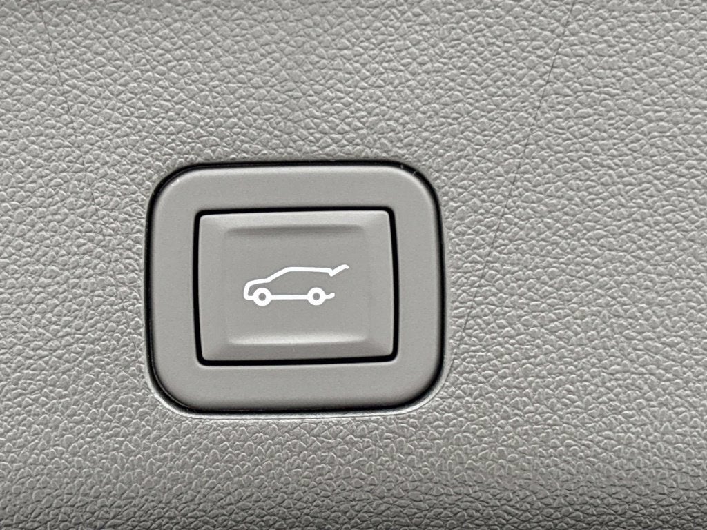 2027 Chevrolet Tahoe RST