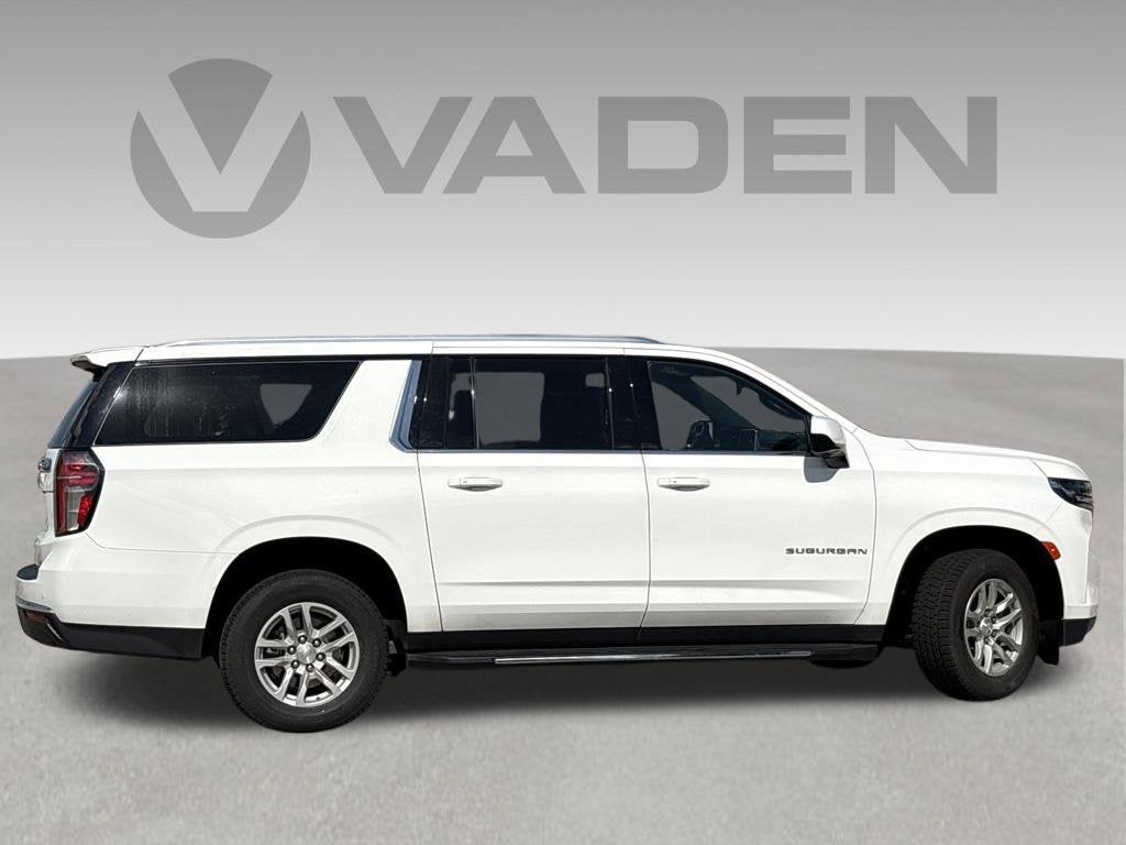 2024 Chevrolet Suburban LT