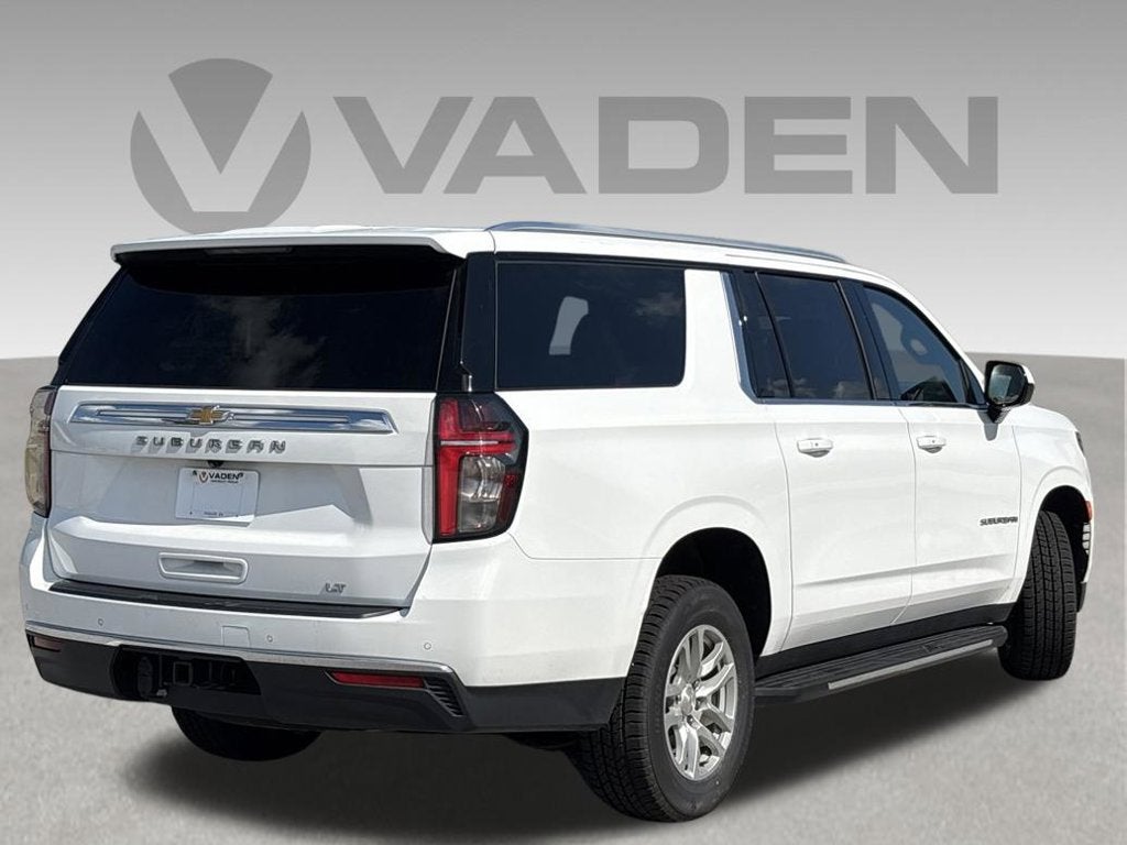 2024 Chevrolet Suburban LT