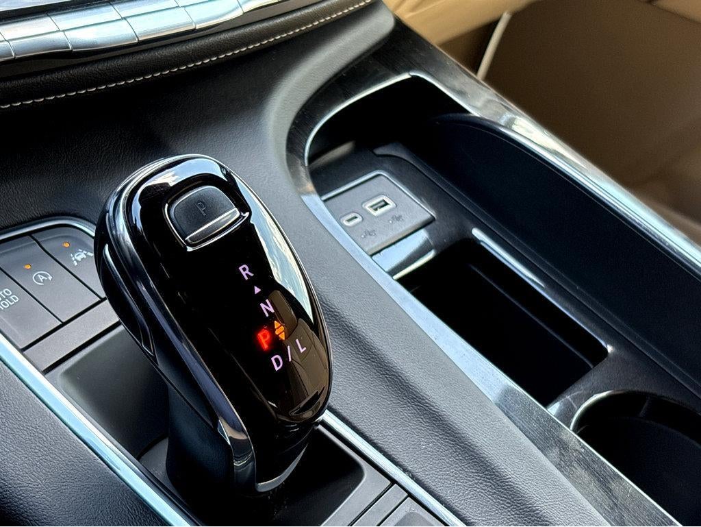2024 Cadillac Escalade ESV Premium Luxury