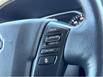 2024 Nissan Frontier SL