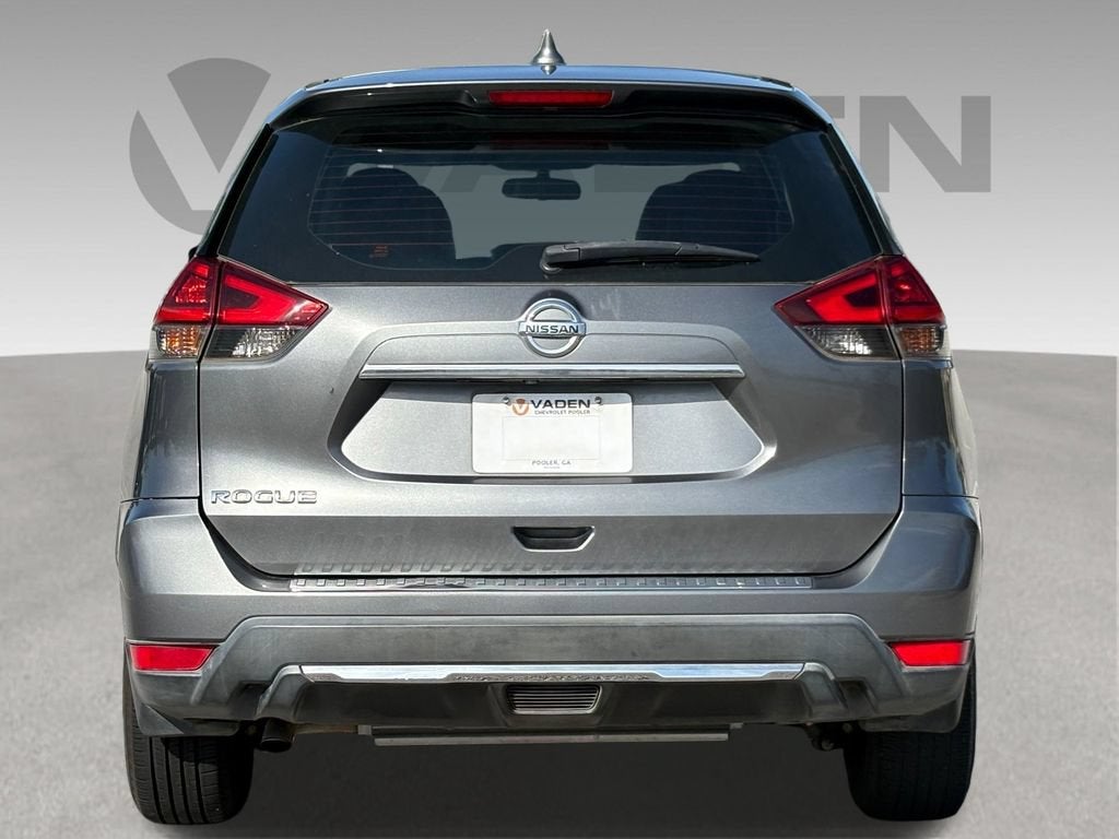 2018 Nissan Rogue Base