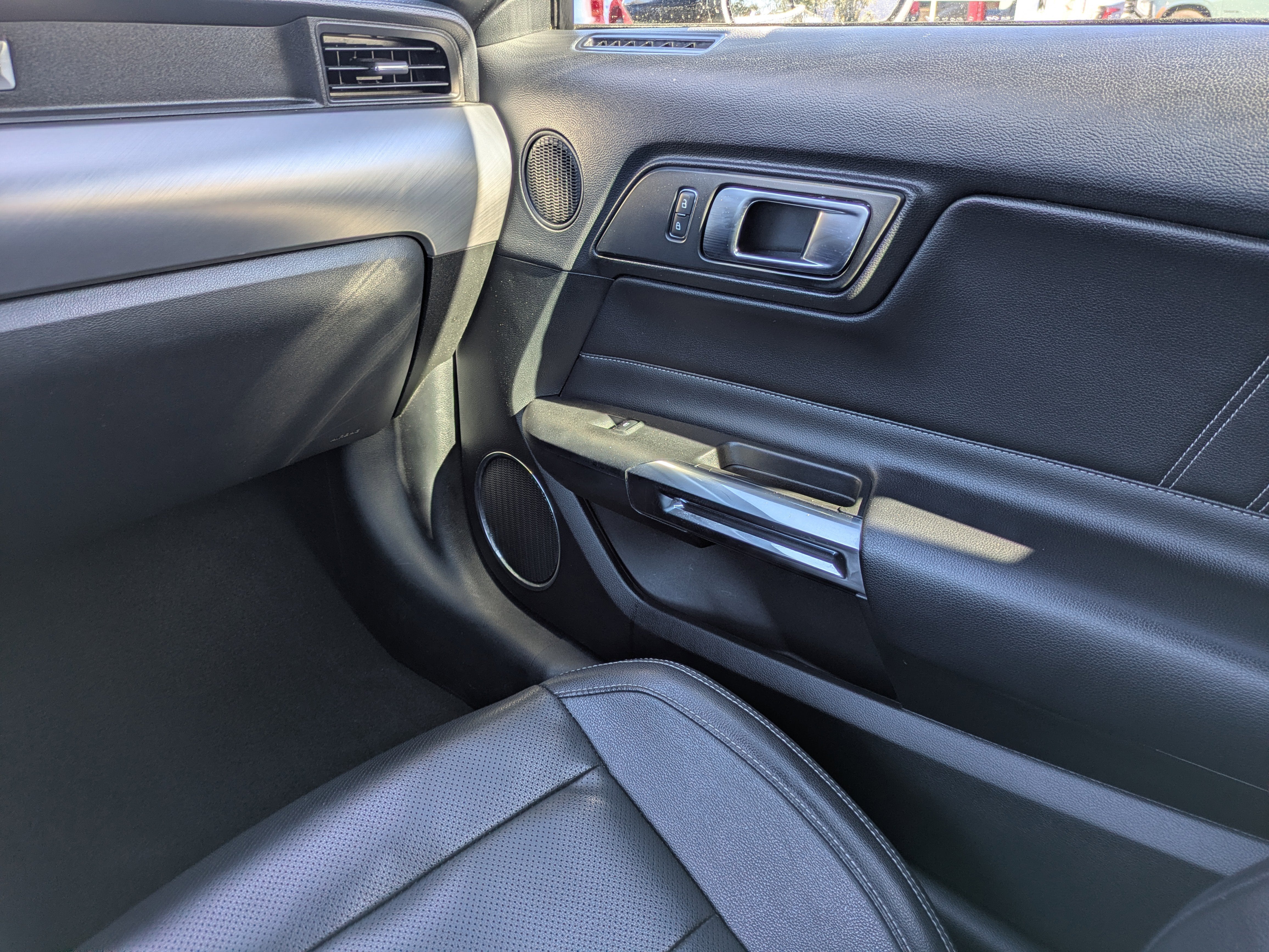 2023 Ford Mustang EcoBoost