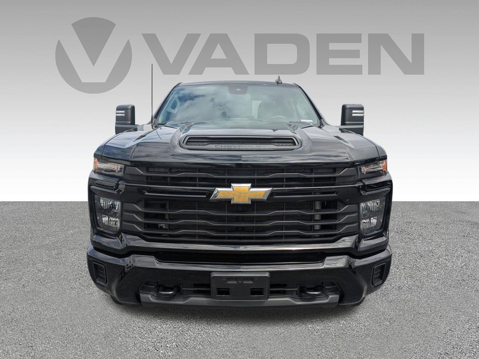 2024 Chevrolet Silverado 2500 HD Custom