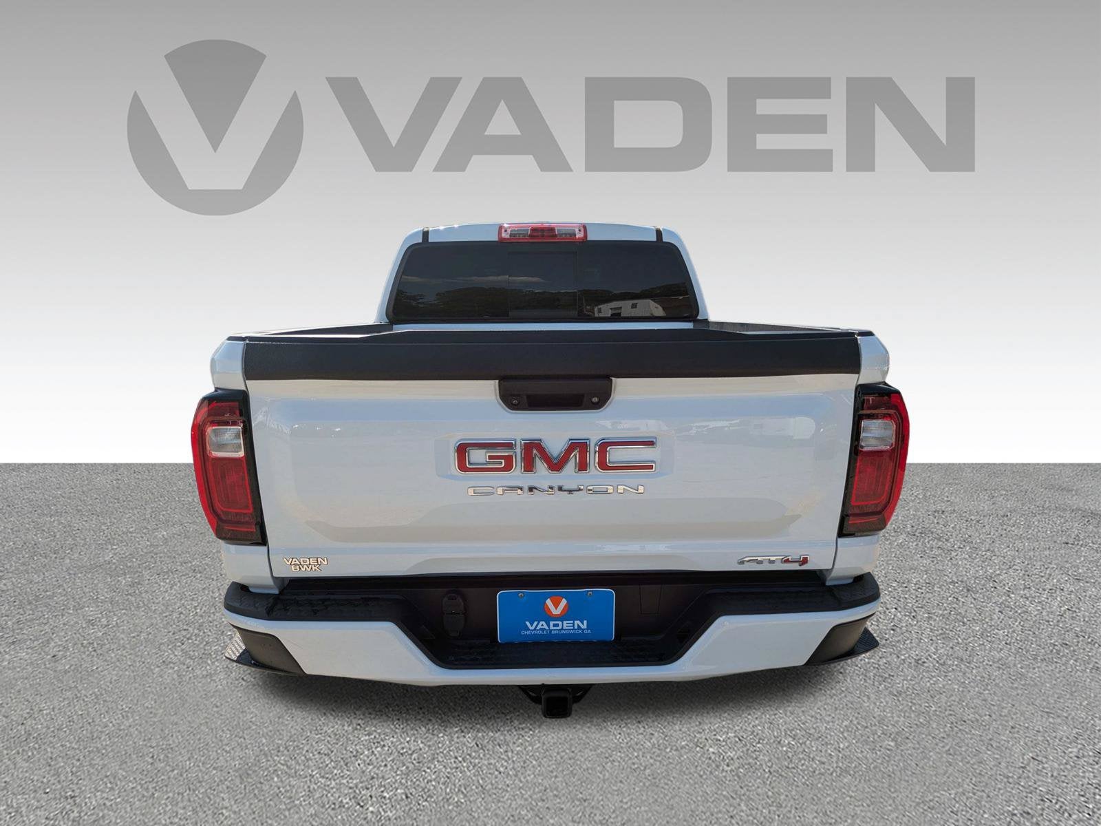 2023 GMC Canyon AT4