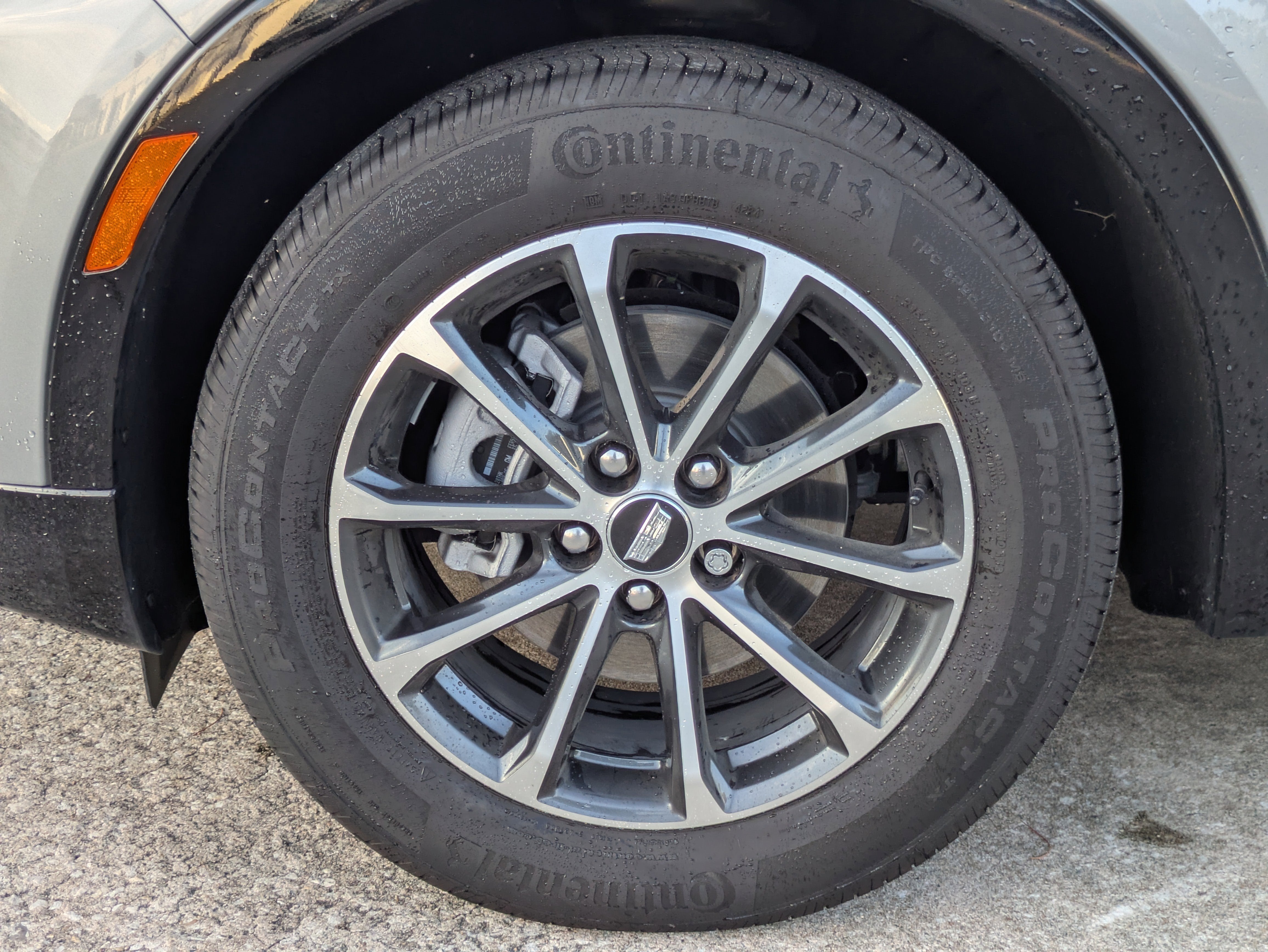 2025 Cadillac XT4 Sport