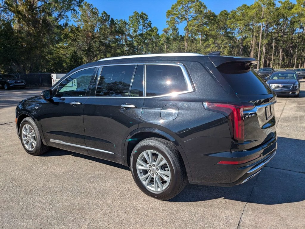 2022 Cadillac XT6 Luxury