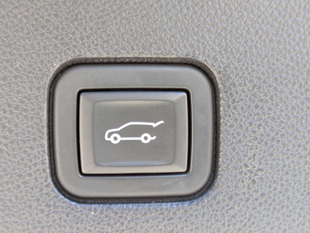 2022 Cadillac XT6 Luxury