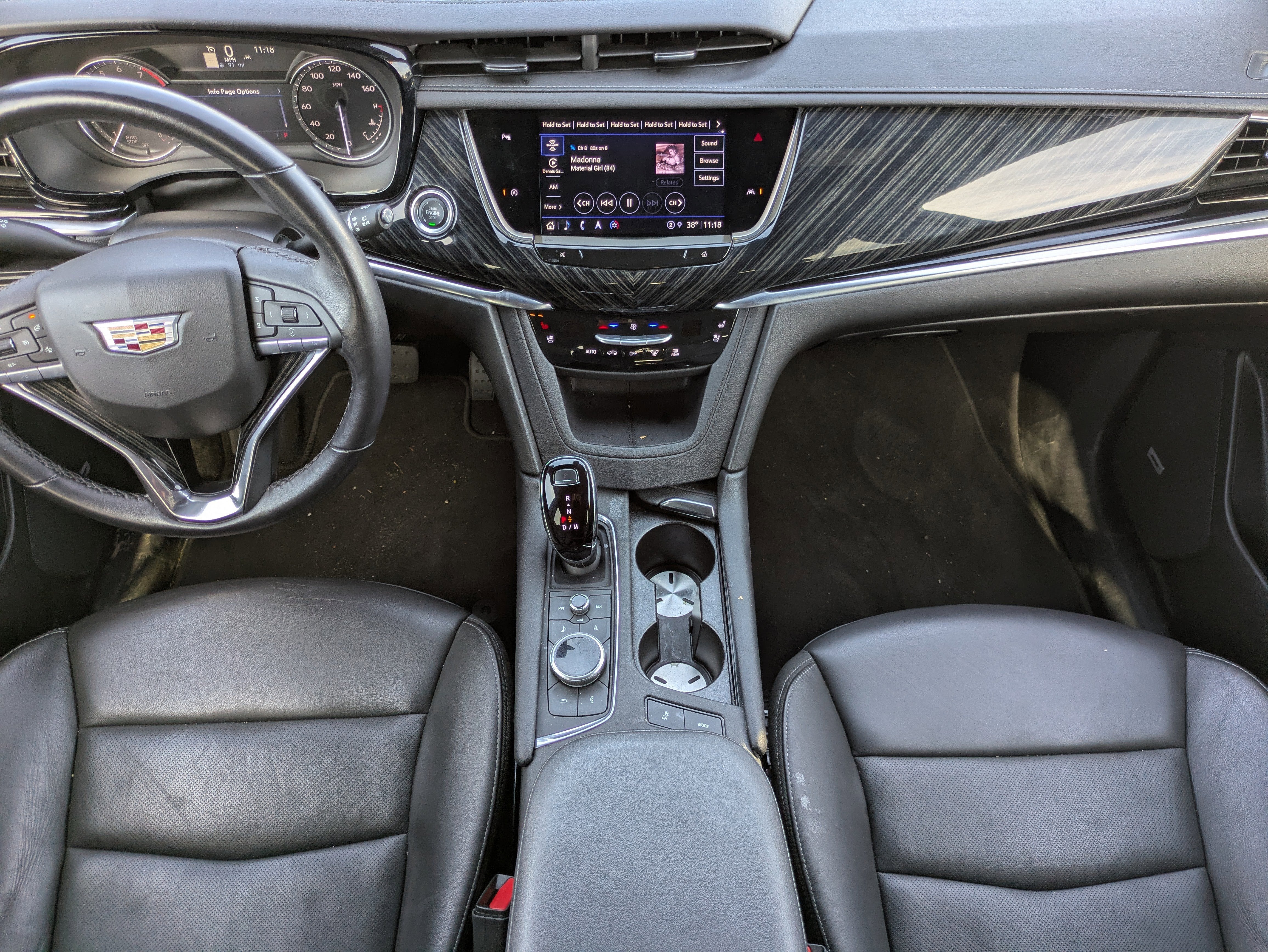 2025 Cadillac XT6 Premium Luxury