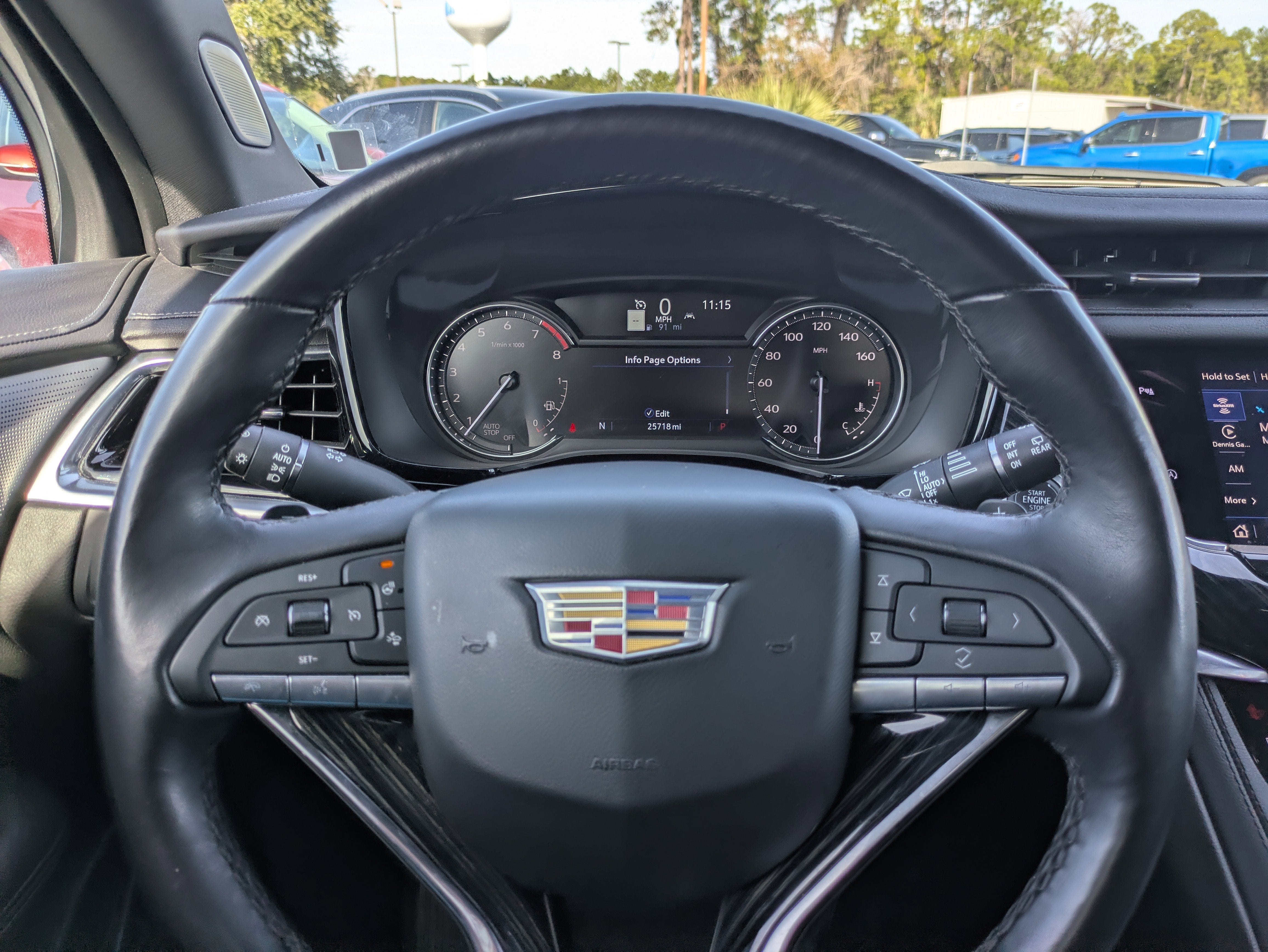 2025 Cadillac XT6 Premium Luxury