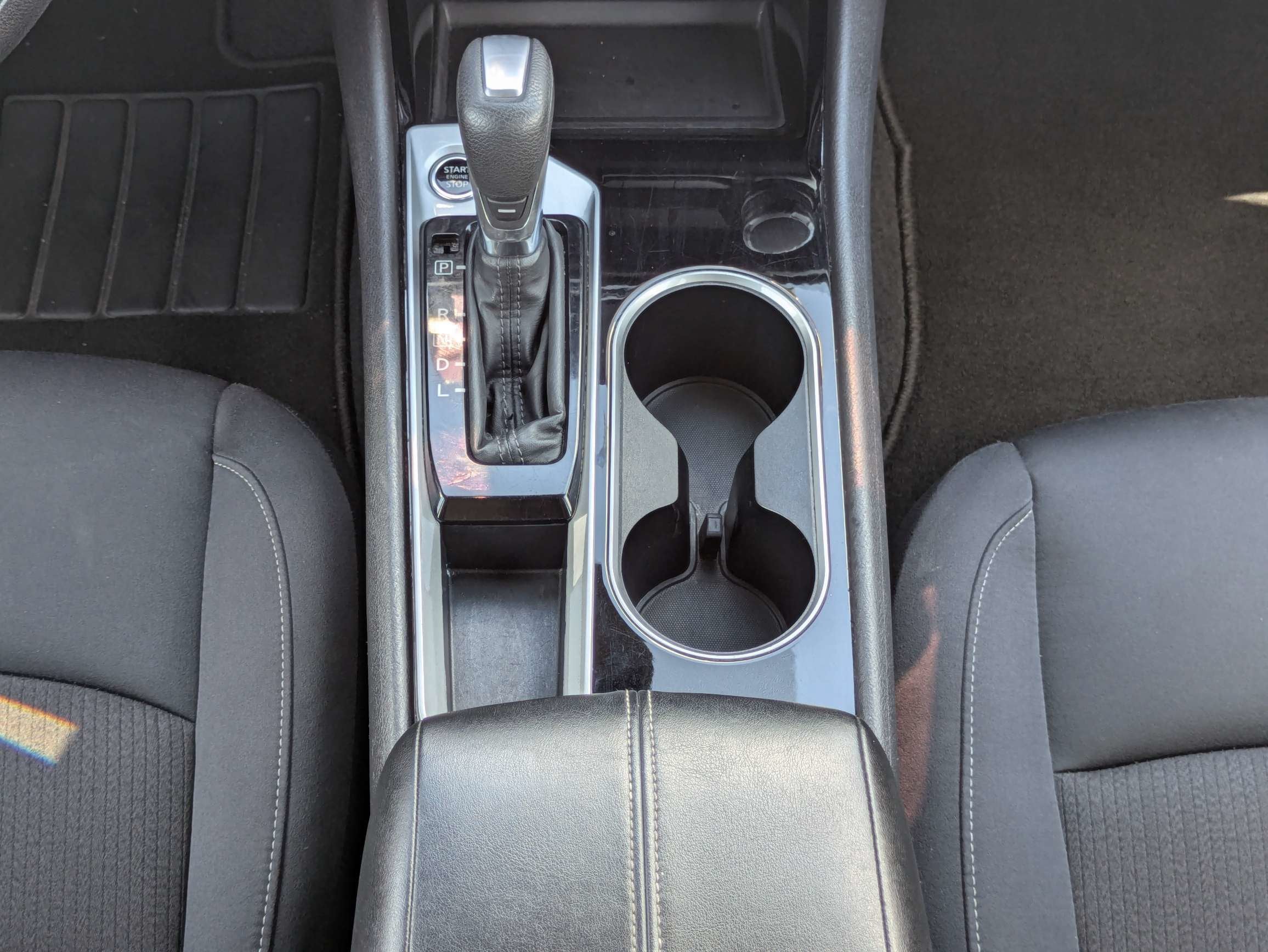 2024 Nissan Altima SV FWD