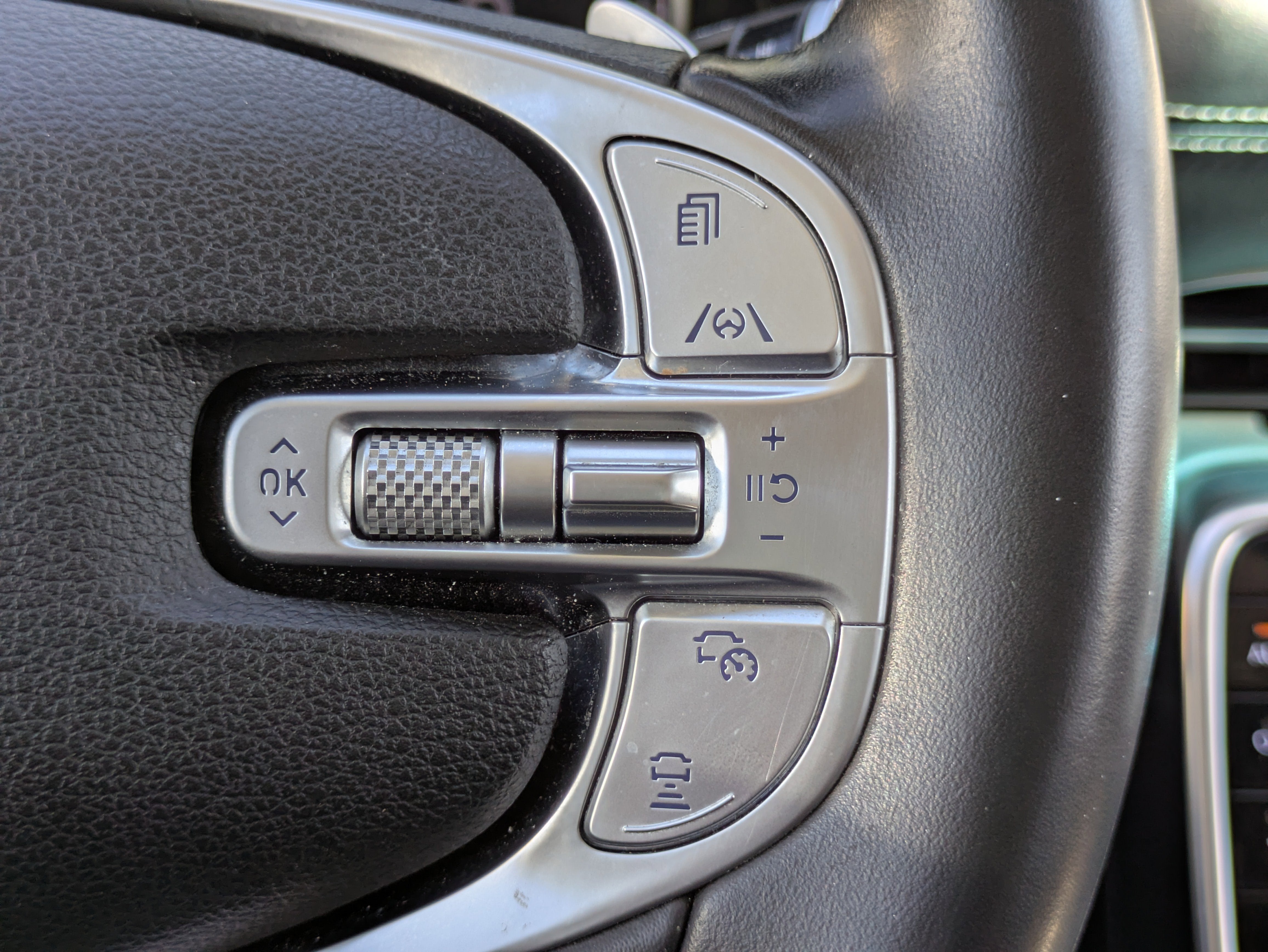 2024 Genesis GV80 NA