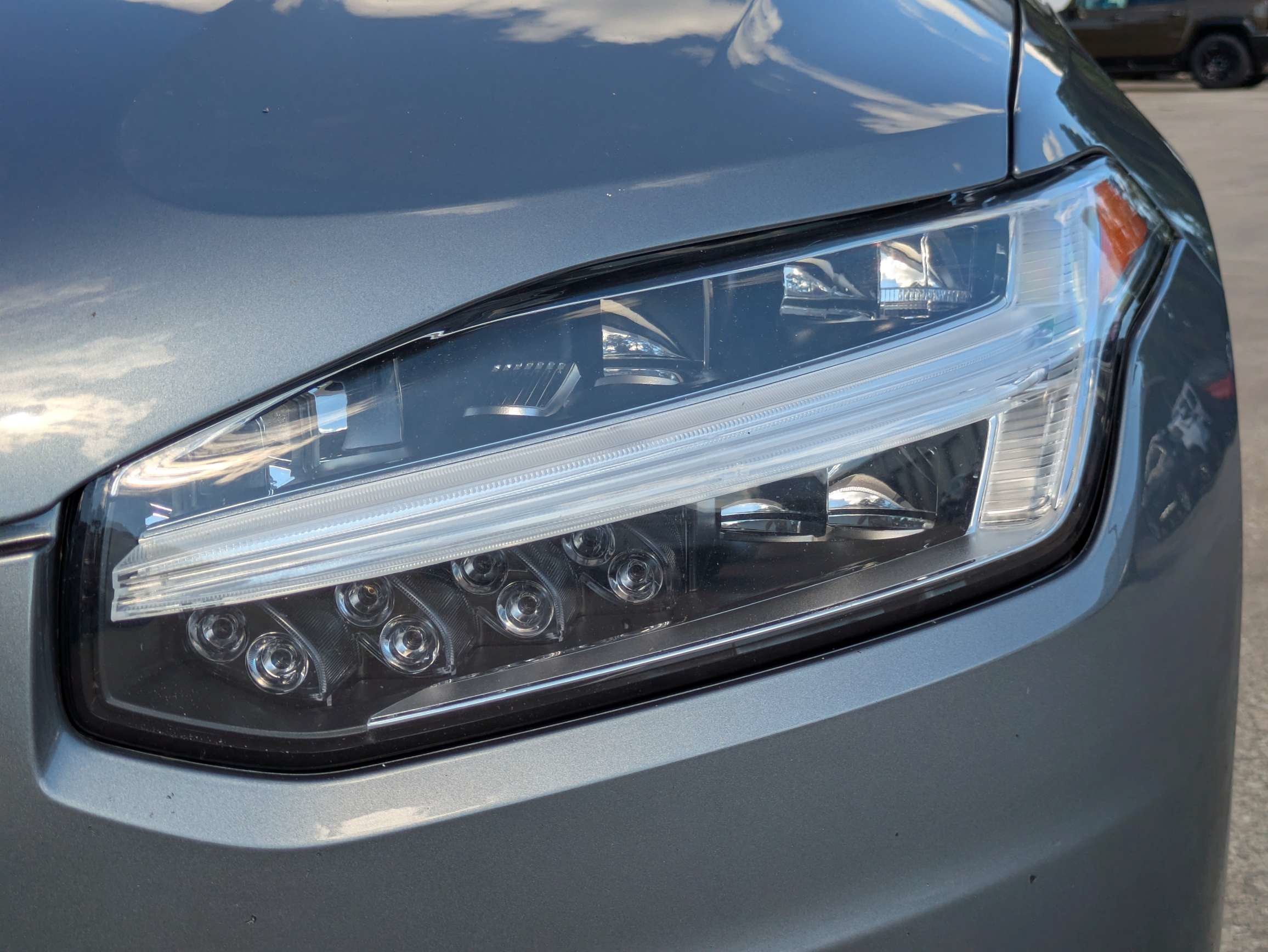 2018 Volvo XC90 T5 Momentum
