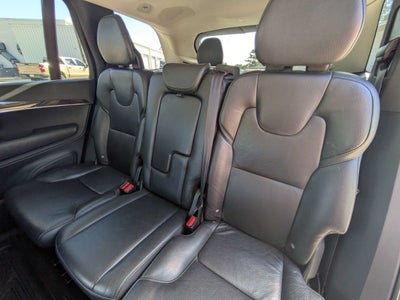 2018 Volvo XC90 T5 Momentum