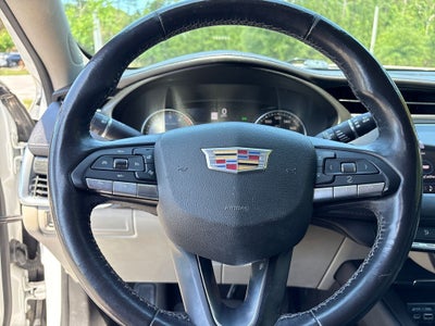 2020 Cadillac XT4 Premium Luxury