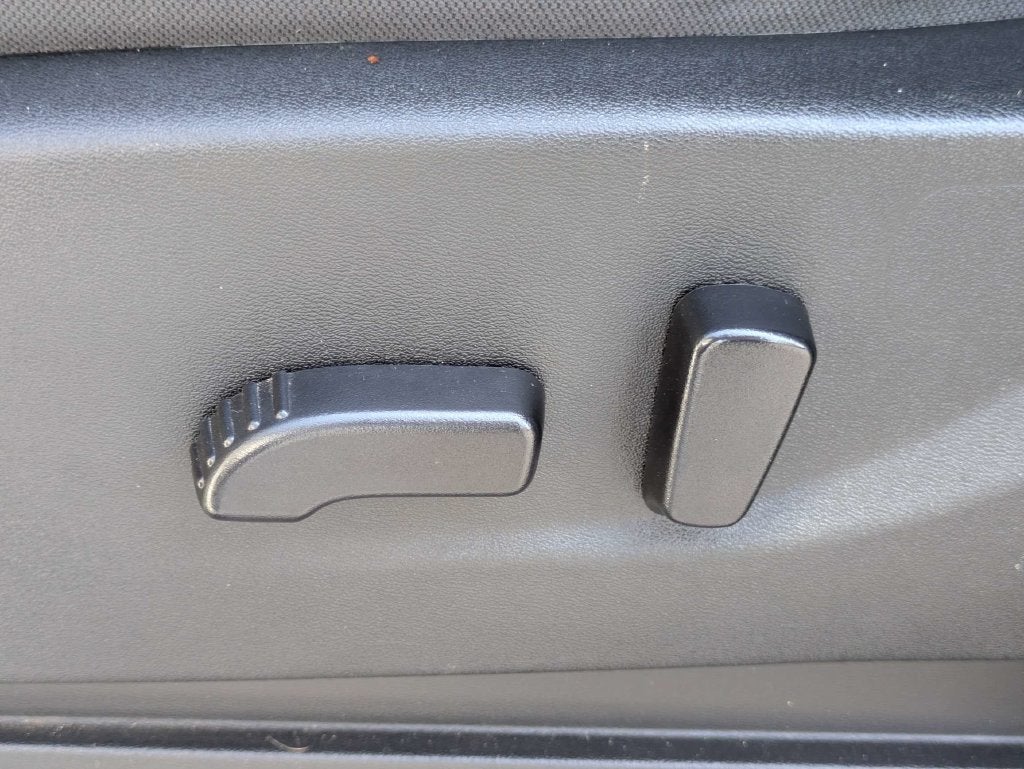 2024 Nissan Frontier Crew Cab SV 4x2