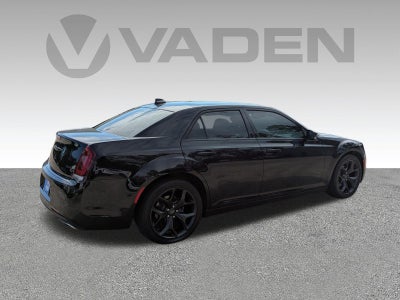 2021 Chrysler 300 300S