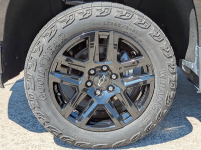 2022 RAM 1500 Classic Tradesman Crew Cab 4x4 5'7" Box