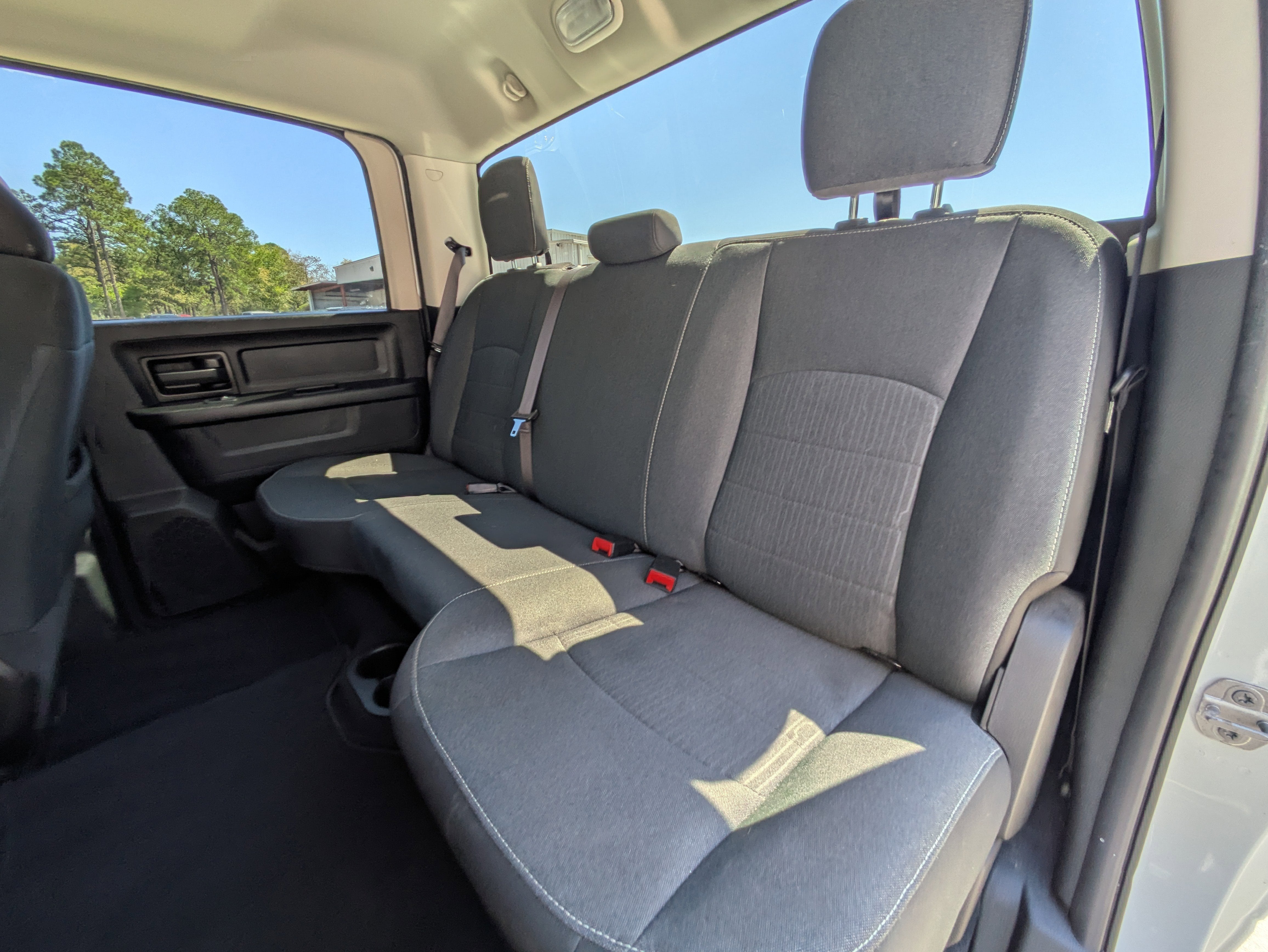 2022 RAM 1500 Classic Tradesman Crew Cab 4x4 5'7" Box