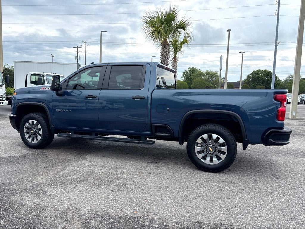 2025 Chevrolet Silverado 2500HD Custom