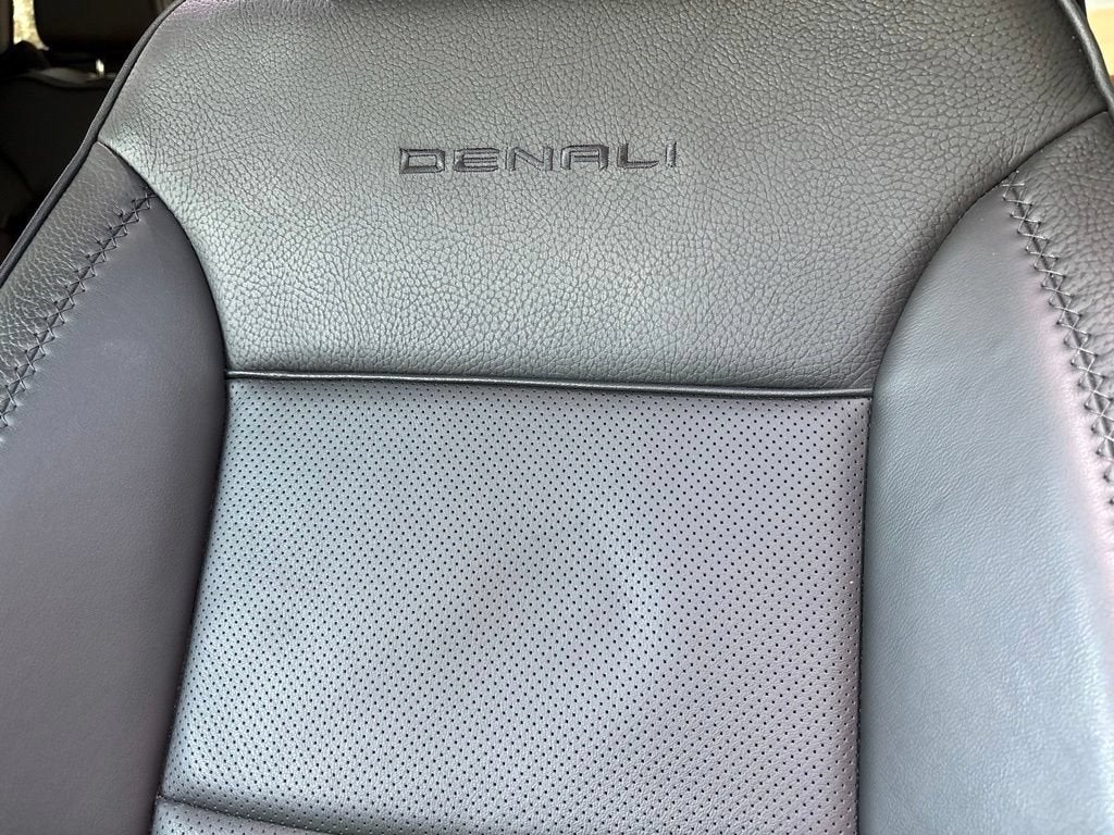 2025 GMC Sierra 2500 HD Denali