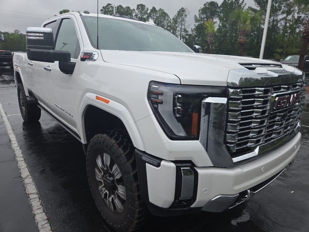 2025 GMC Sierra 2500 HD Denali