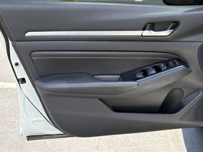 2023 Nissan Altima 2.0 SR