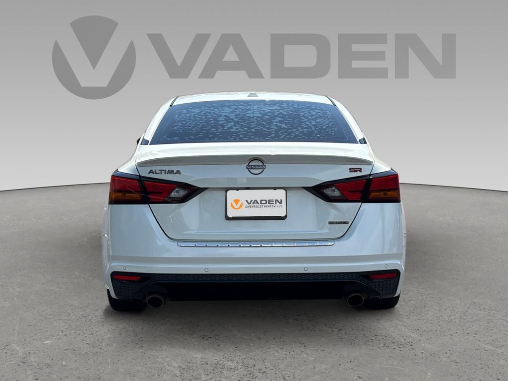 2023 Nissan Altima 2.0 SR