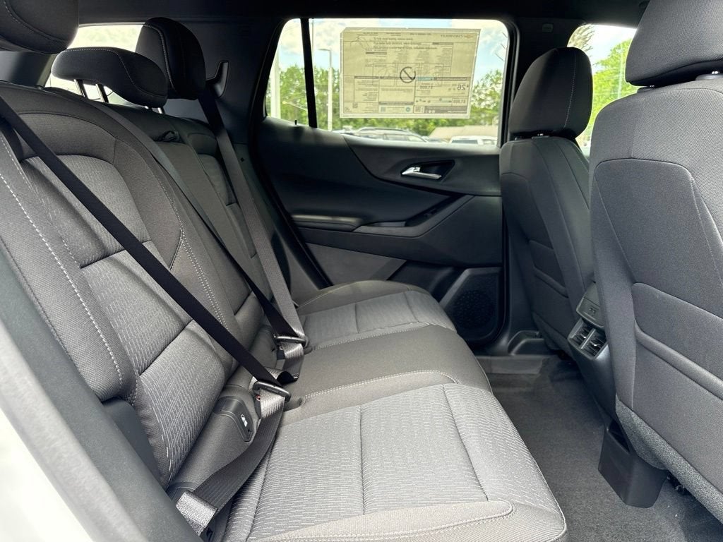 2027 Chevrolet Equinox AWD LT