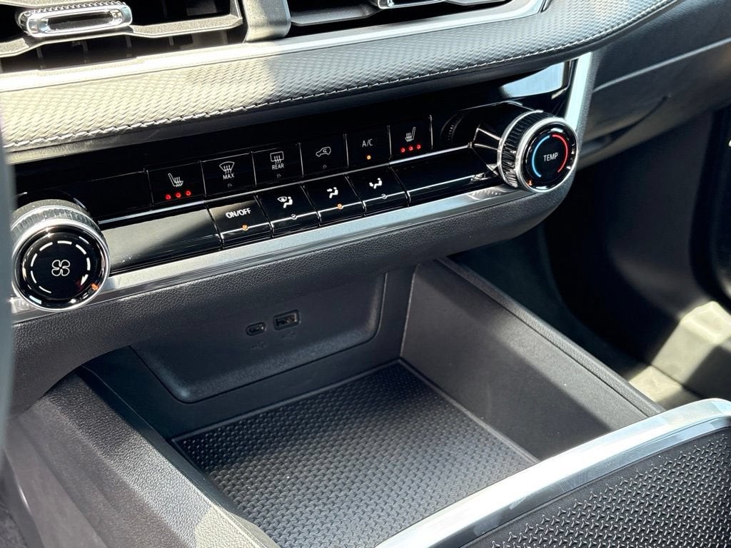 2027 Chevrolet Equinox AWD LT