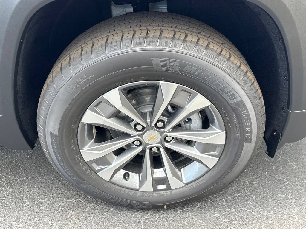 2027 Chevrolet Equinox AWD LT