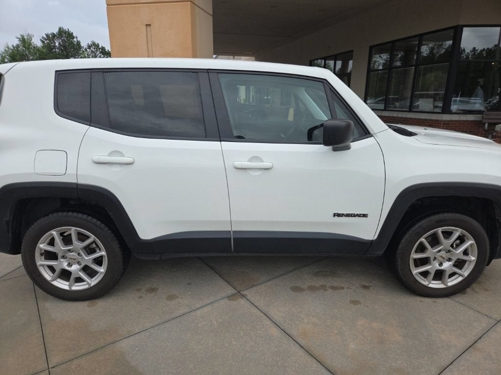 2023 Jeep Renegade Latitude